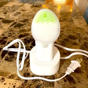 Clinique Sonic System with New Brush head.